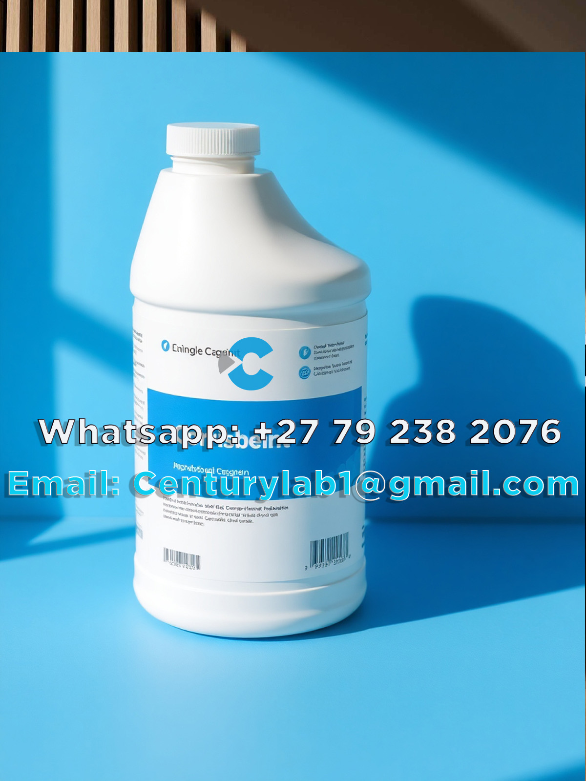 présentation de l'équipe experte en chimie du Century Laboratoire dans le nettoyage de billets de banques noirs, rouges ou bleus